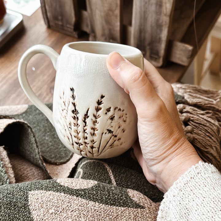 Bea Mug, Natureza, Grés