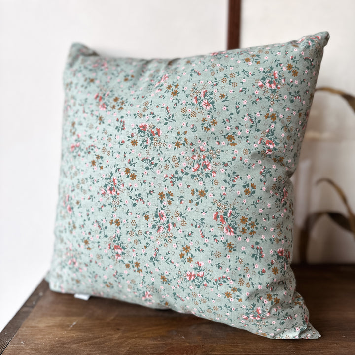 Cushion Loving Liberty - Green, 40x40 cm