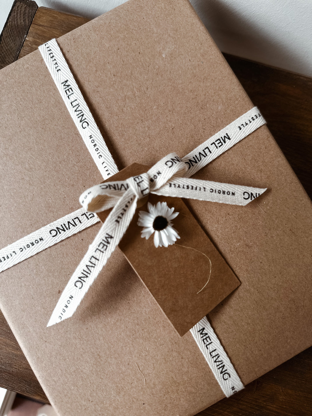 Gift Box Botanical Winter Vibes