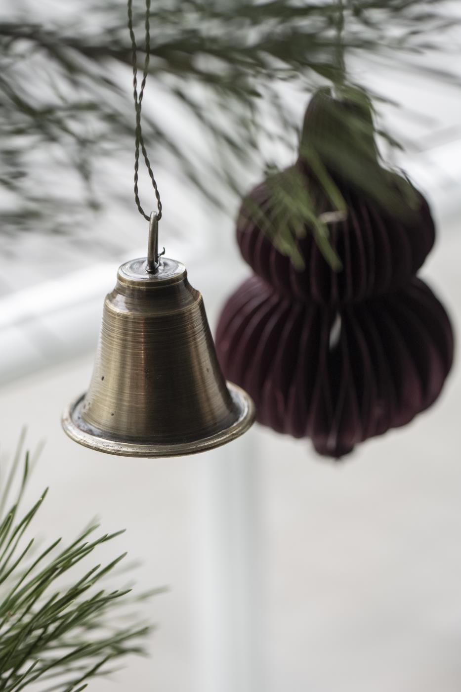 Campana de bronce antiguo grande